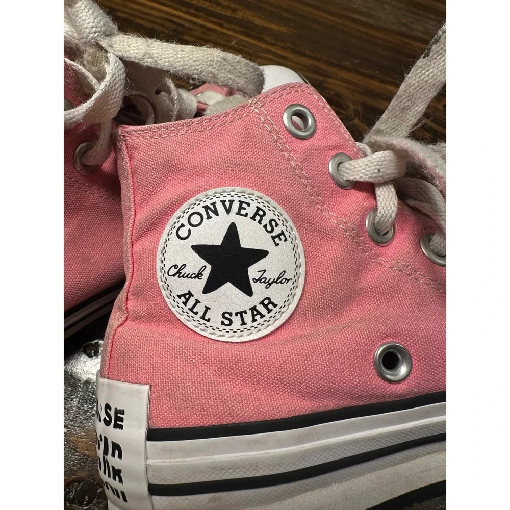 Kids Converse Chuck Taylor All Star High Top Pink Canvas Shoes‎ Size 4 Youth